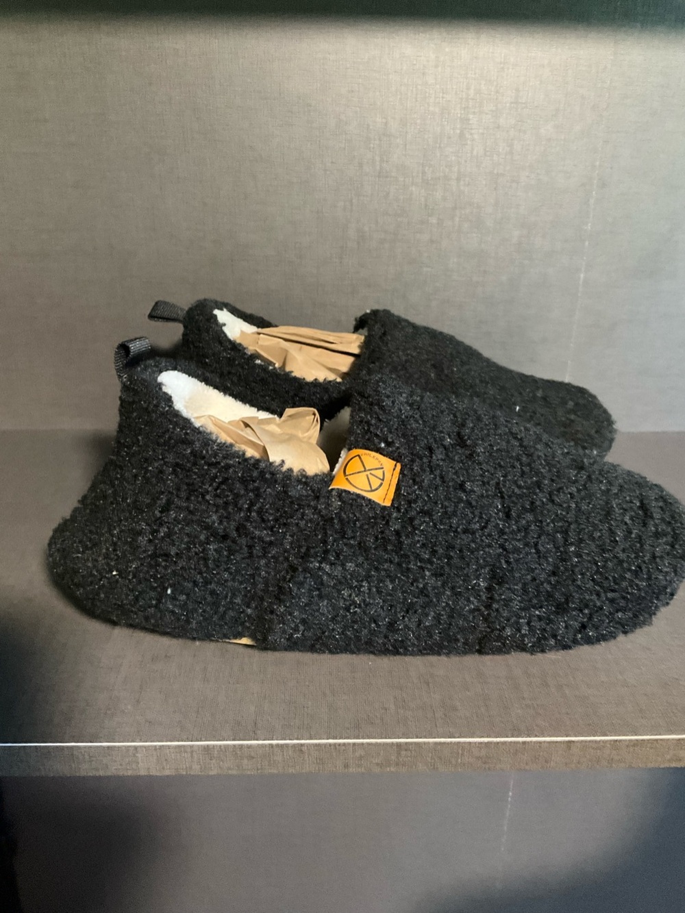 Fhilepon 8.5 black full slippers